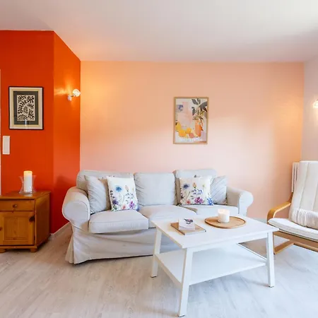 Beausejour - Maison Calme, Terrasse Et Jardin, Proche Parc Aquatique بيت للعطل مازامي