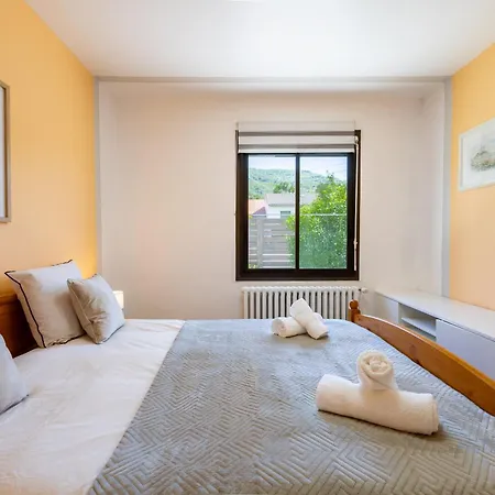 بيت للعطل Beausejour - Maison Calme, Terrasse Et Jardin, Proche Parc Aquatique