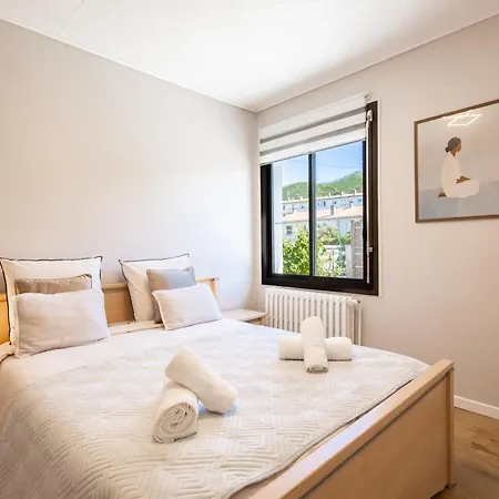 Beausejour - Maison Calme, Terrasse Et Jardin, Proche Parc Aquatique بيت للعطل مازامي