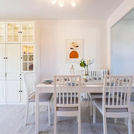 بيت للعطل Beausejour - Maison Calme, Terrasse Et Jardin, Proche Parc Aquatique مازامي