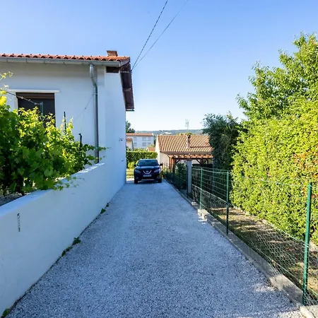 Beausejour - Maison Calme, Terrasse Et Jardin, Proche Parc Aquatique *